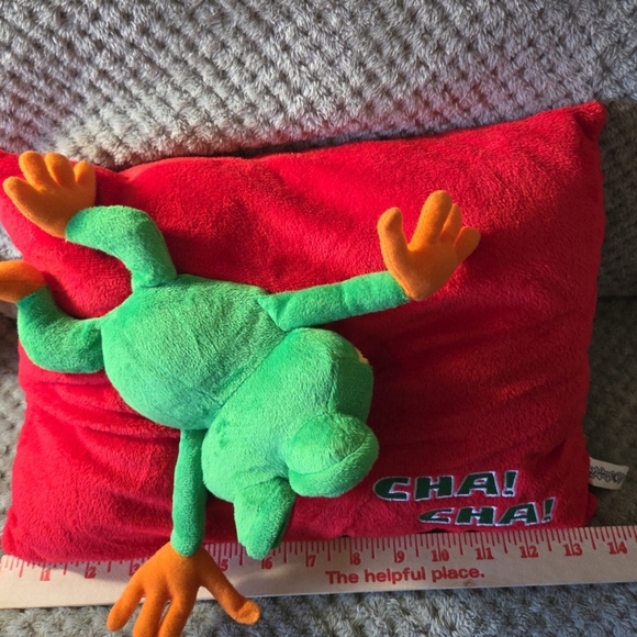 RAINFOREST CAFE FROG PILLOW CHA CHA - Picture 6 of 7